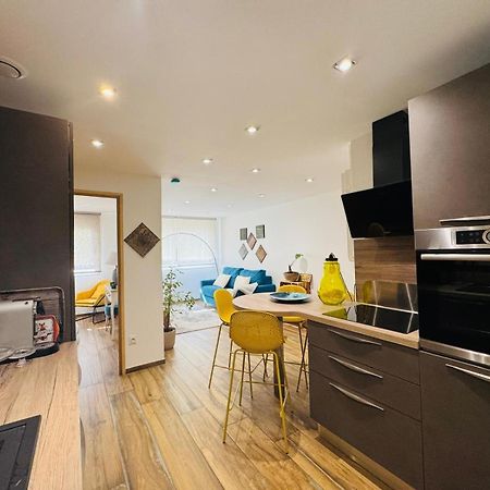 Smp Bling Bling Apartment ตูลง ภายนอก รูปภาพ