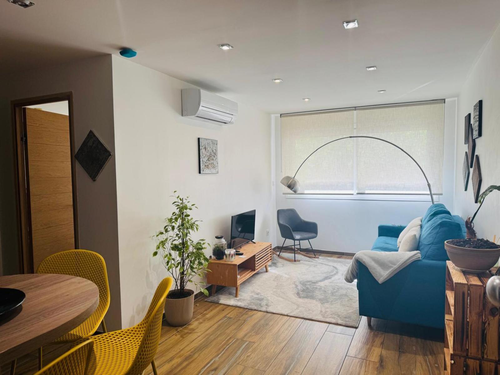 Smp Bling Bling Apartment ตูลง ภายนอก รูปภาพ